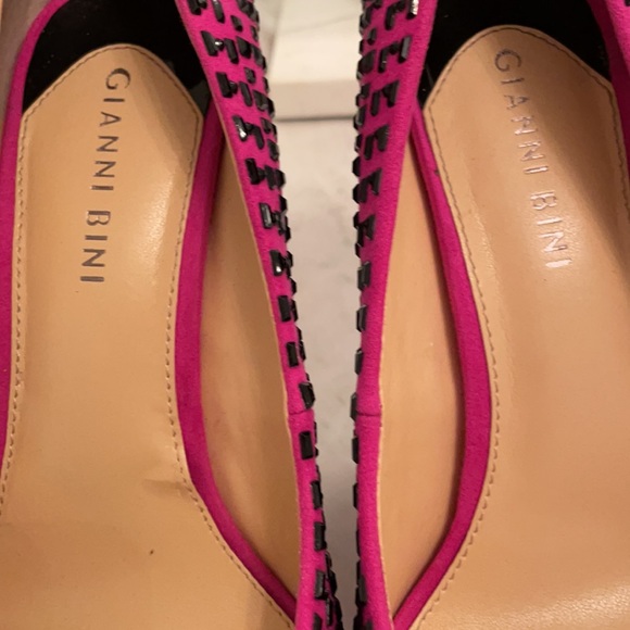 Gianni Bini pink suede Heel with Sparkles size 7.5 - Picture 6 of 12